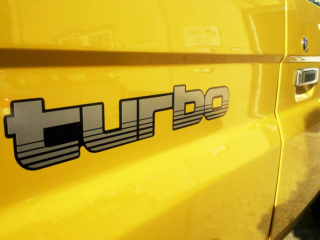 joyfer rotulacion Detalles personalizados para vehiculos turbo
